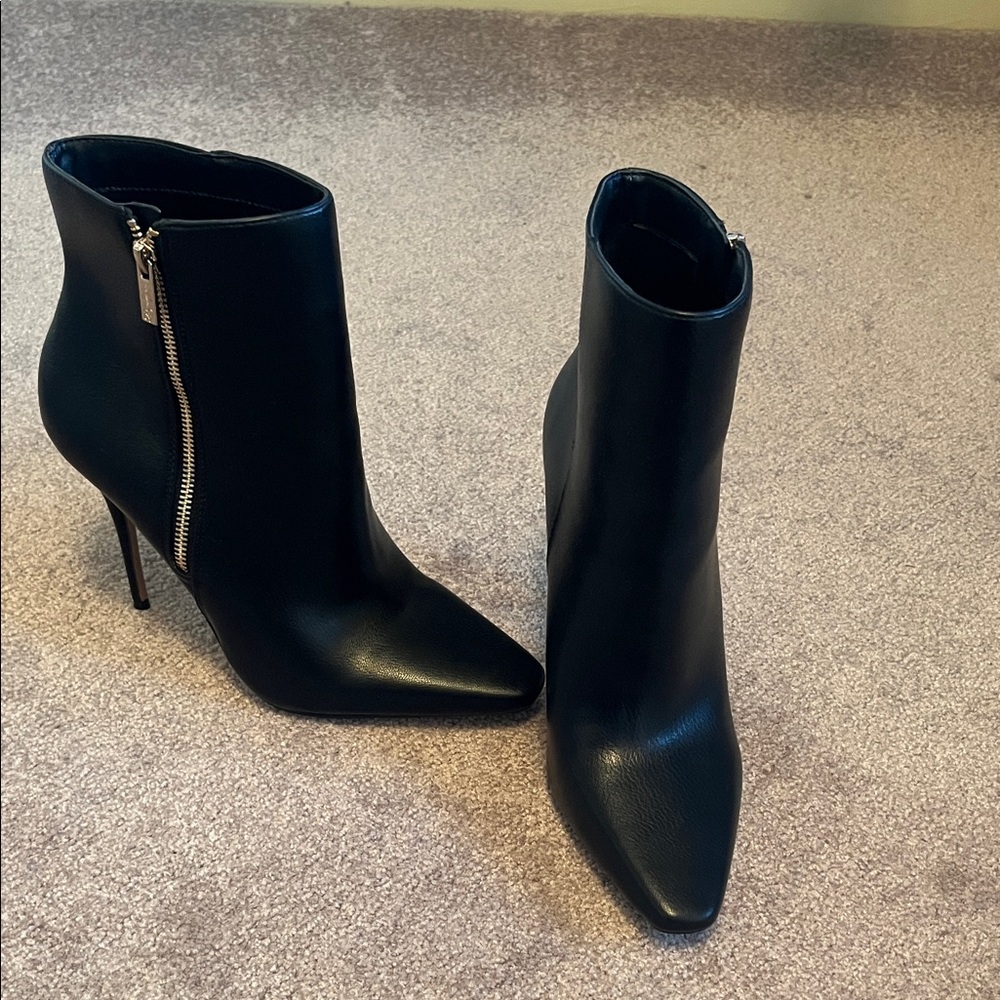 Jessica Simpson Black Heeled Boots